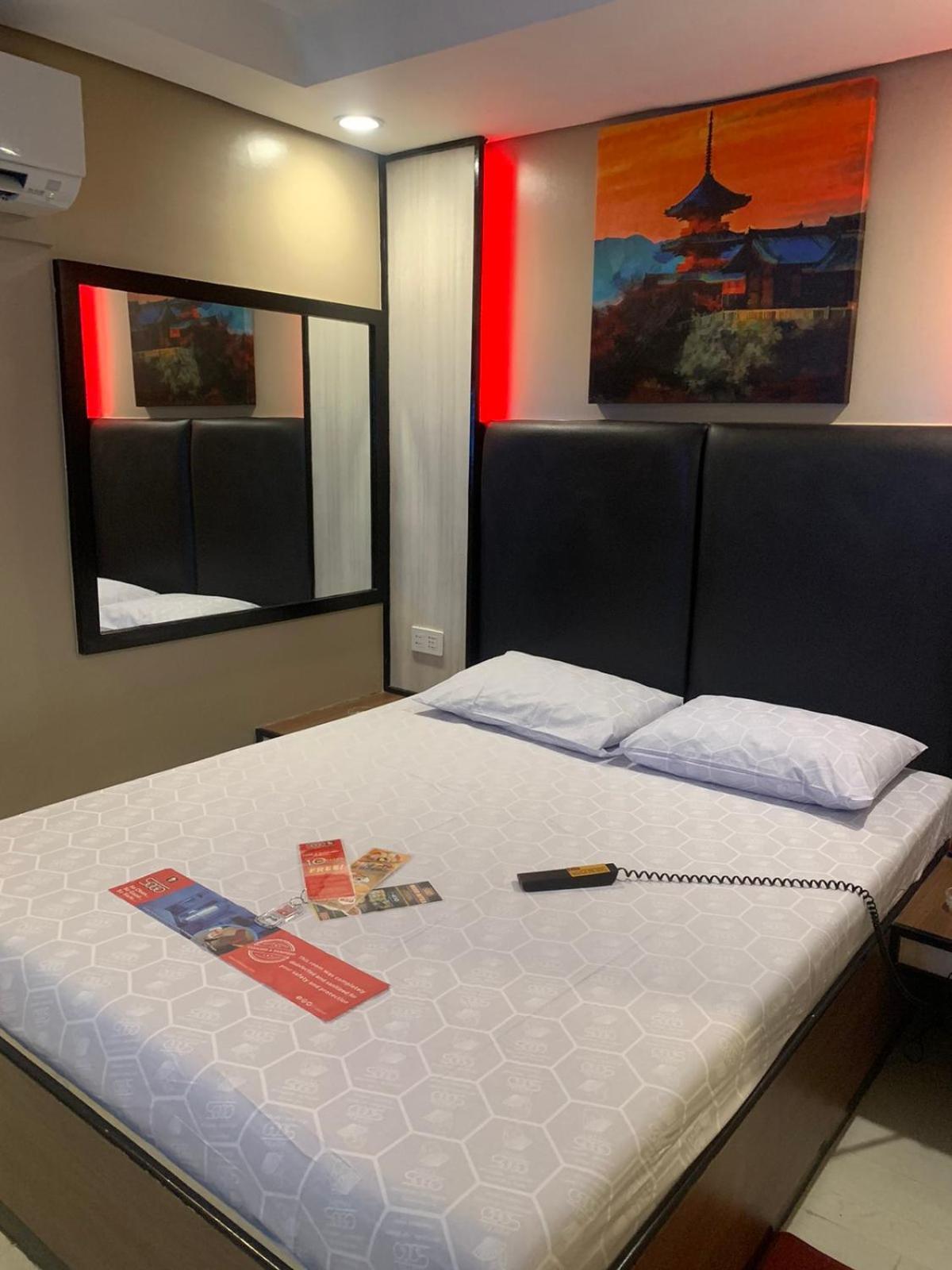 Hotel Sogo Malate Manille Extérieur photo