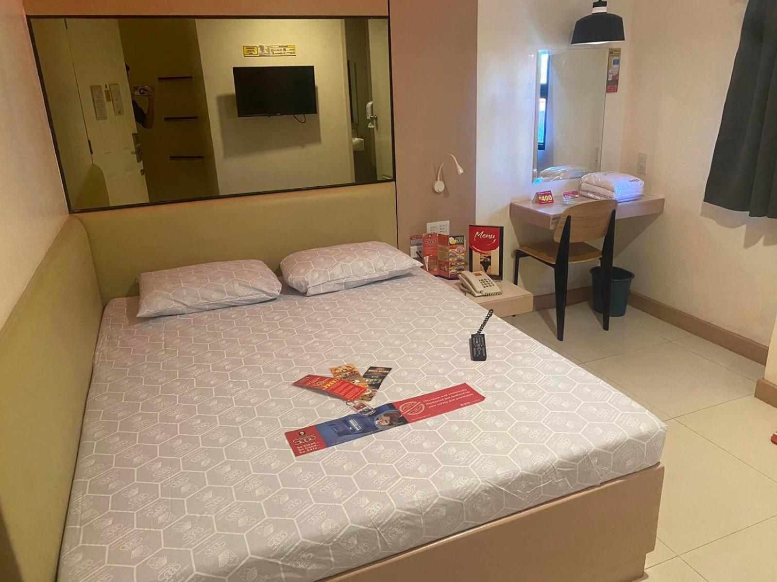 Hotel Sogo Malate Manille Extérieur photo