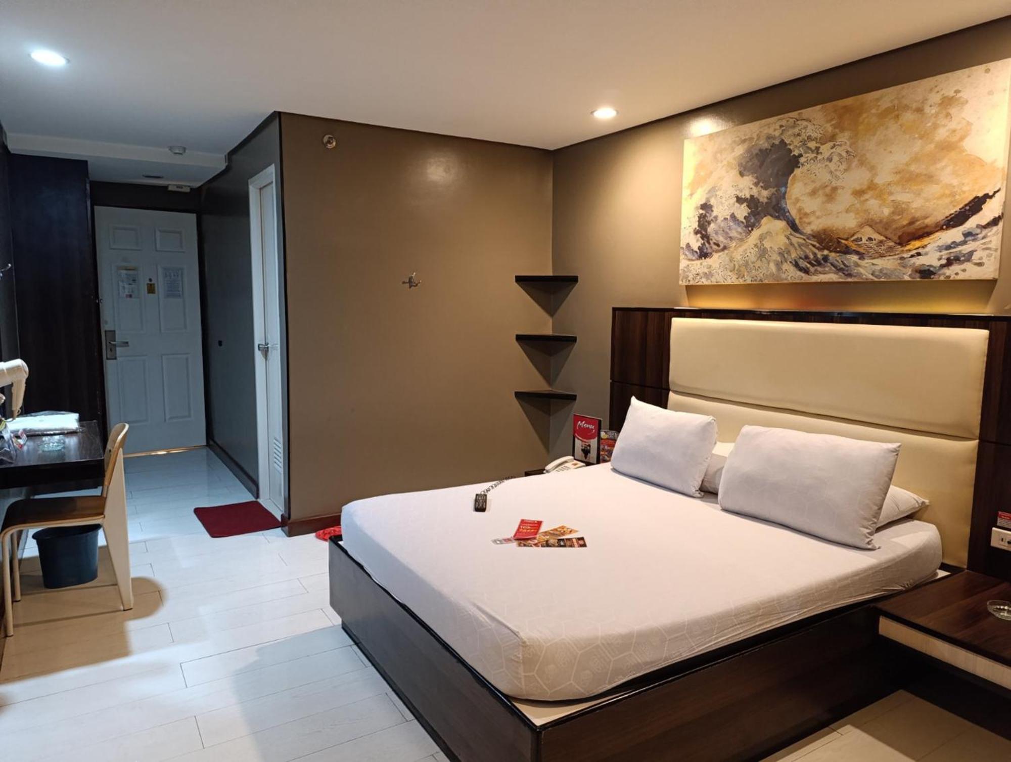 Hotel Sogo Malate Manille Extérieur photo
