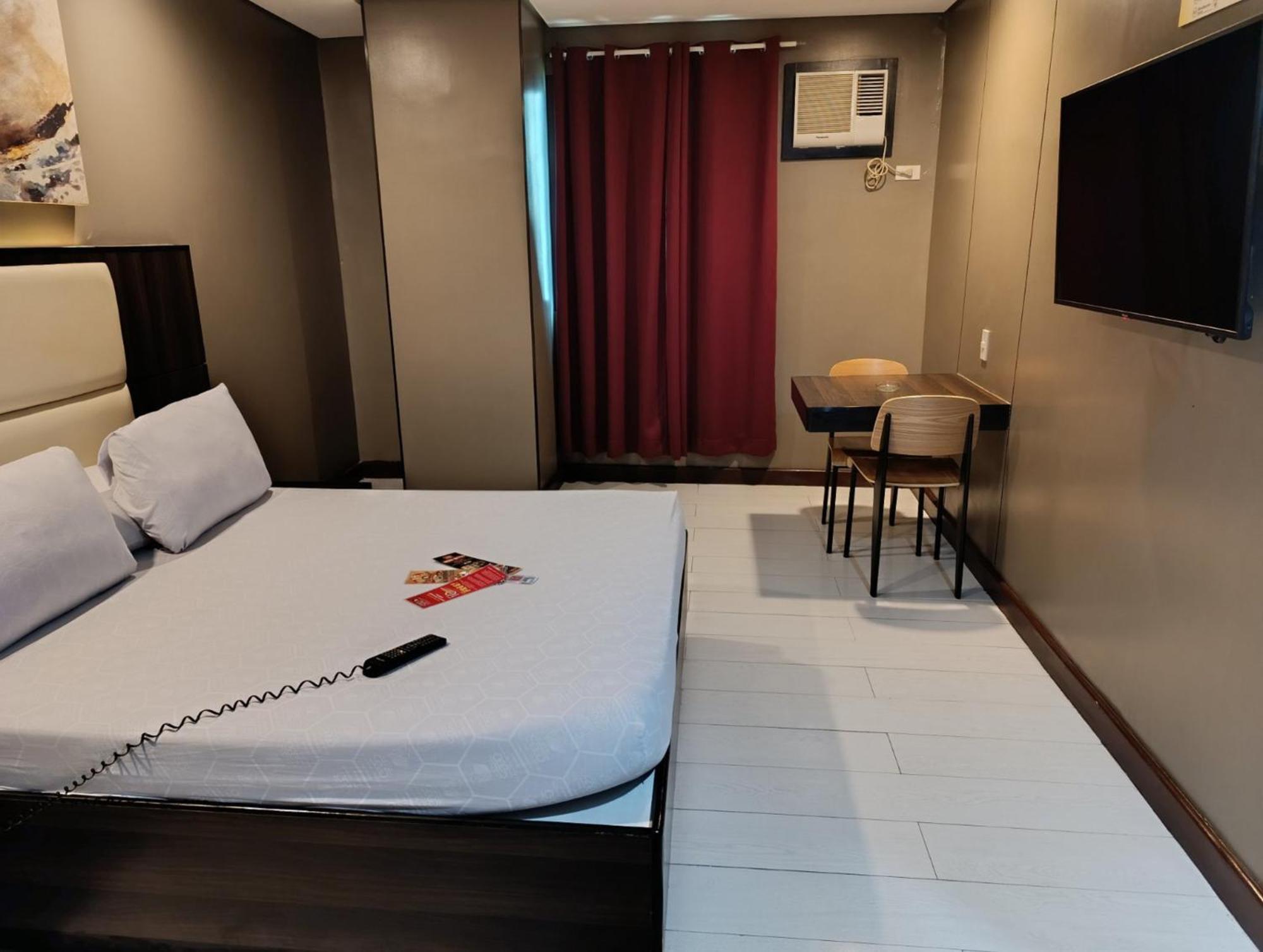 Hotel Sogo Malate Manille Extérieur photo
