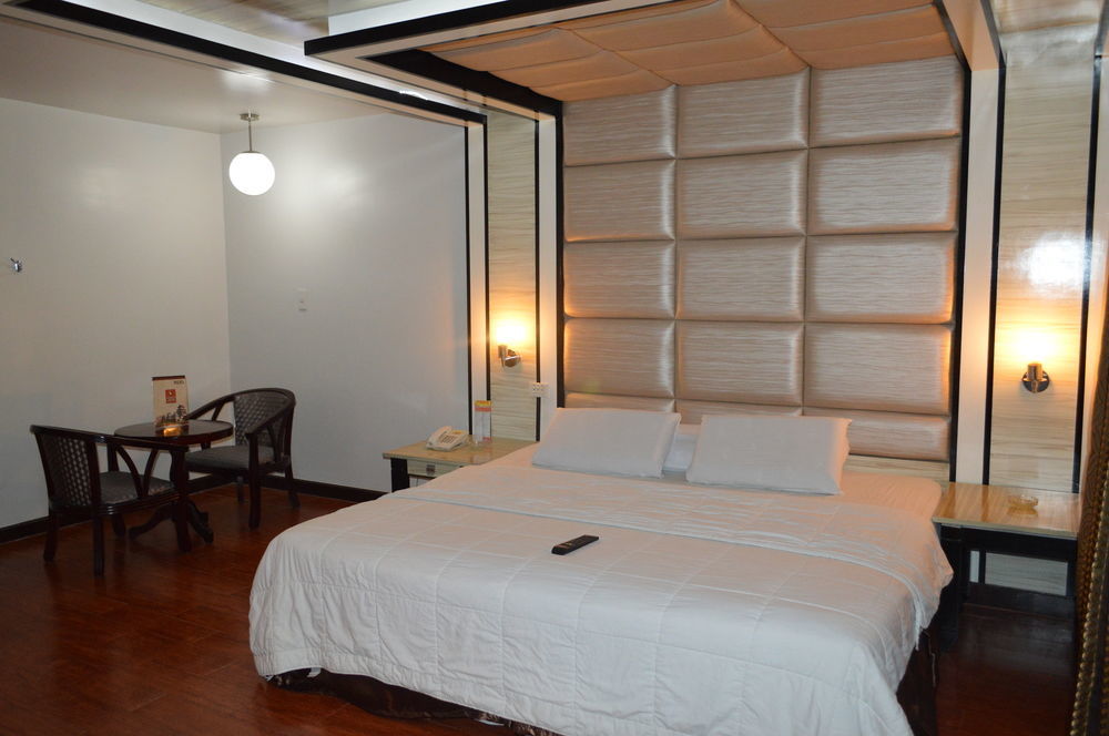 Hotel Sogo Malate Manille Extérieur photo