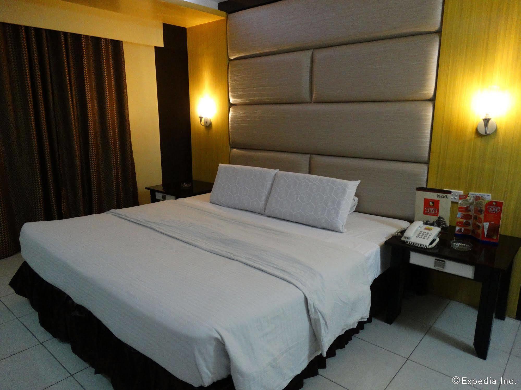 Hotel Sogo Malate Manille Extérieur photo
